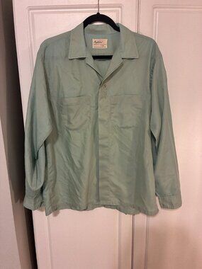 Vintage Manhattan "Madoco" Button-up Men's Shirt in Sage/Mint Green (ML 16)